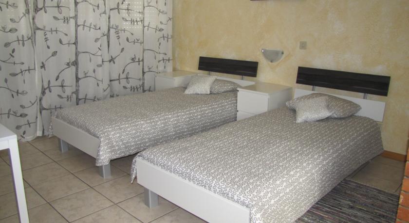 Residence Tell Chiasso Kamer foto