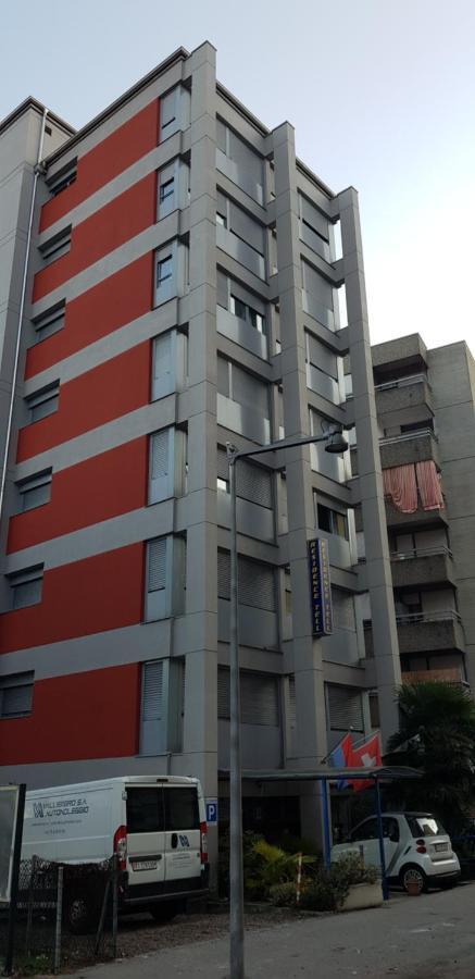 Residence Tell Chiasso Buitenkant foto